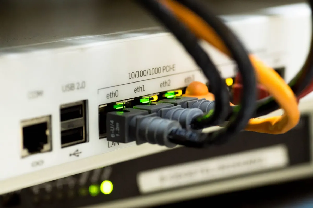 Active network ports with Ethernet cables in a rack
